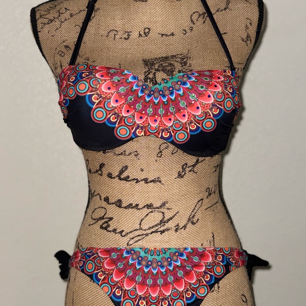 Violetta Bikini Set